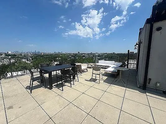 Rented by MADEHOME | media 5