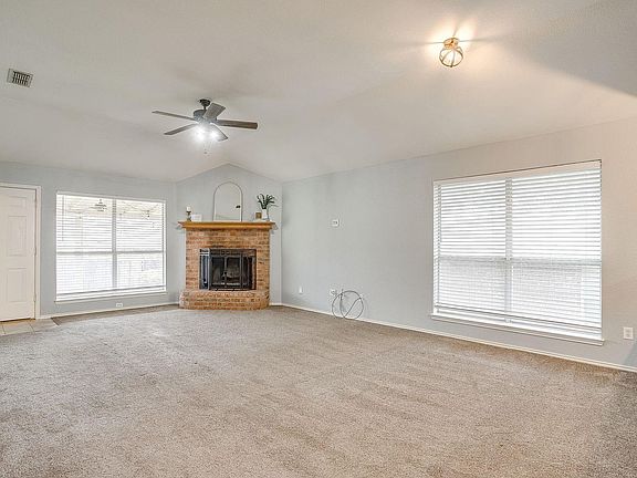 4th image of 5712 Springtide Dr
