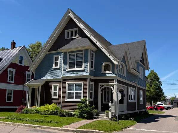 58 Summer St, Summerside, PE C1N 3H8