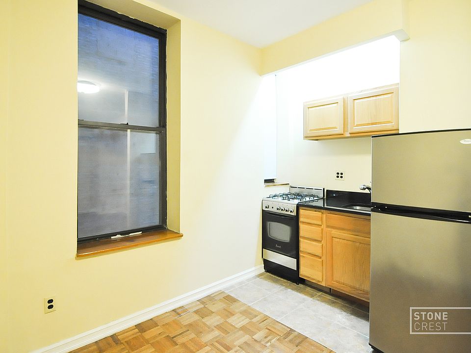 1st image of 304 W 92nd St APT 2F