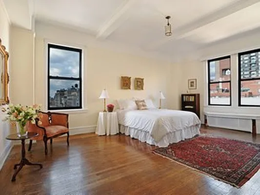Sold by Corcoran | media 4
