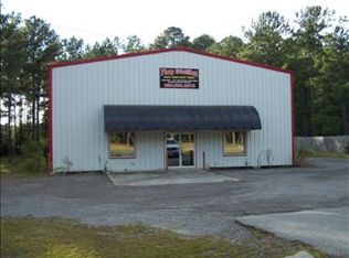 2515 Commercial Park Dr, Marianna, FL 32448