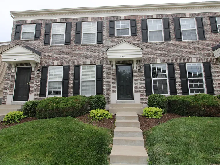 440 Wild Oak Dr — Photo 1