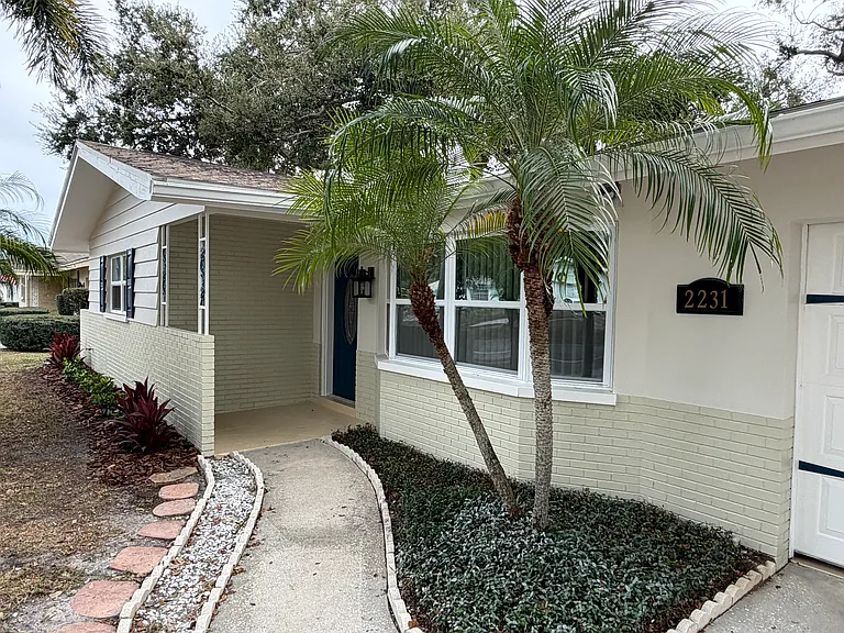 2231 Harn Blvd — Photo 15