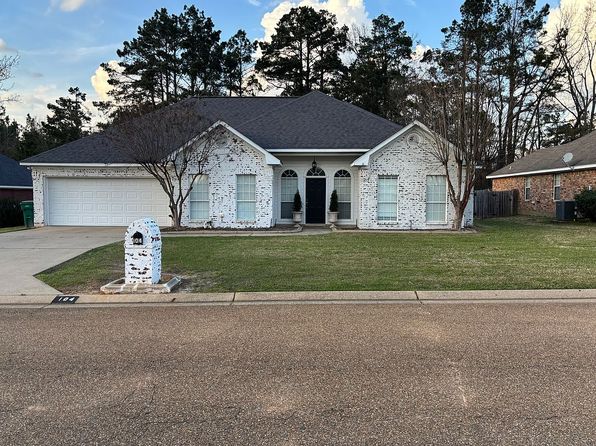 104 Country Estates Dr