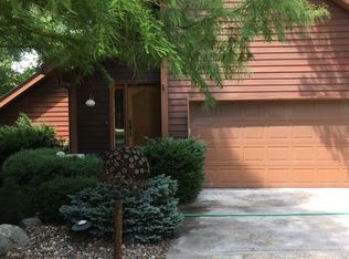 13736 W 82nd St, Lenexa, KS 66215