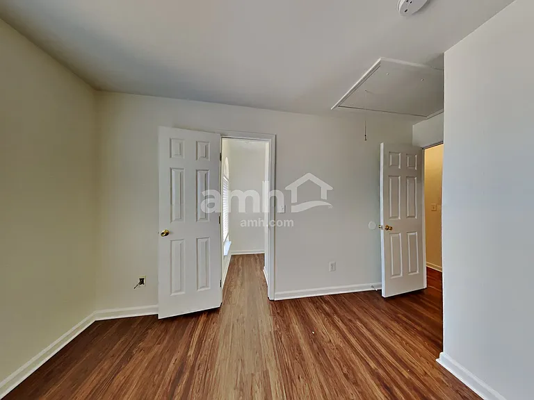 11405 Hawk Roost Ct — Photo 15