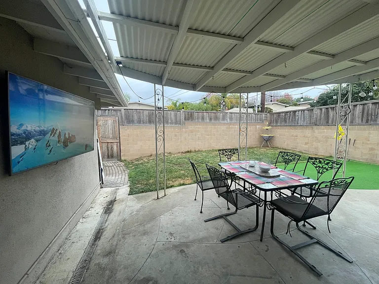 8630 Stanmoor Dr — Photo 19