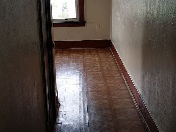 3rd image of 959 Oberlin Ave