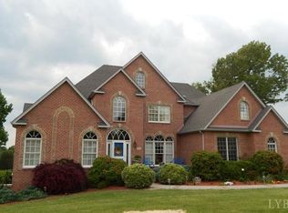414 Mount Haven Dr, Forest, VA 24551