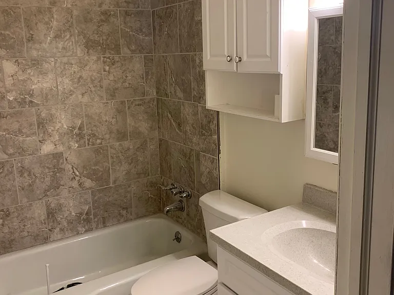 1555 Mac Dr #7 — Photo 4