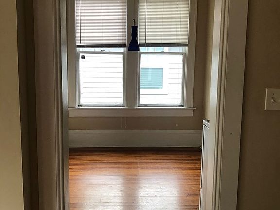 4th image of 2627 Post St APT 3