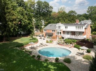 15 Hobart Rd, Summit, NJ 07901