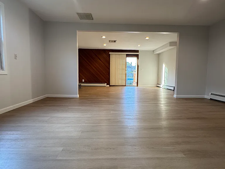 639 Townline Rd — Photo 17