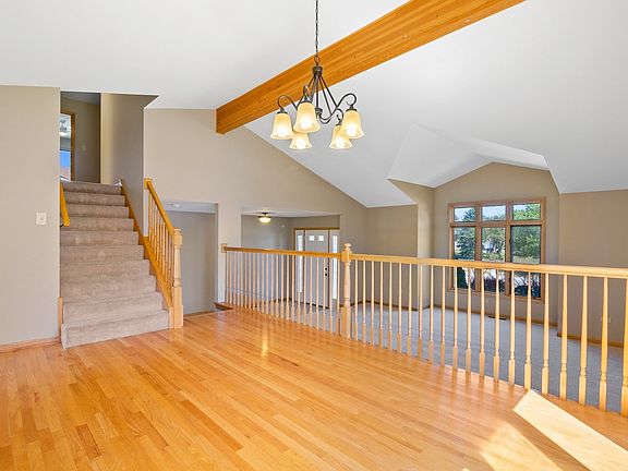 4th image of 19508 Southfield Ln