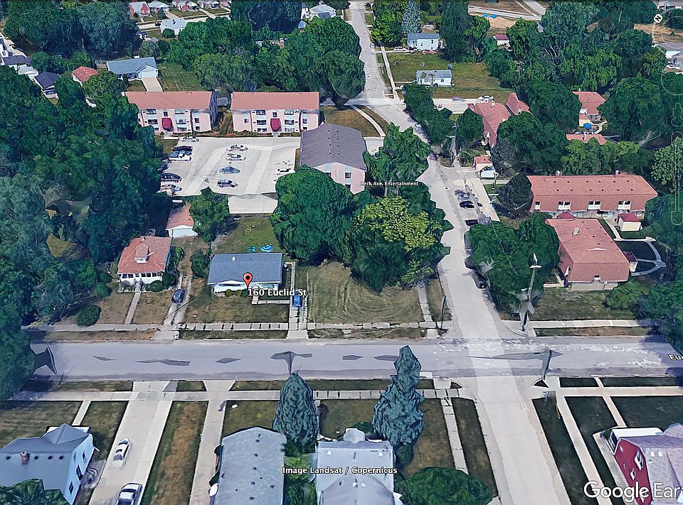 2nd image of 160 Euclid Ave
