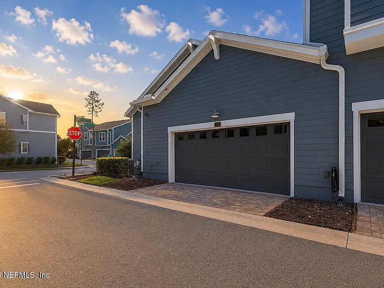 19 Bolsana Ct — Photo 15