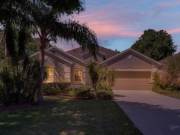 4th image of 2130 Helmsley Cir