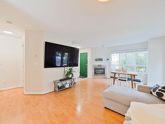 5th image of 6588 Southoaks Cres #71