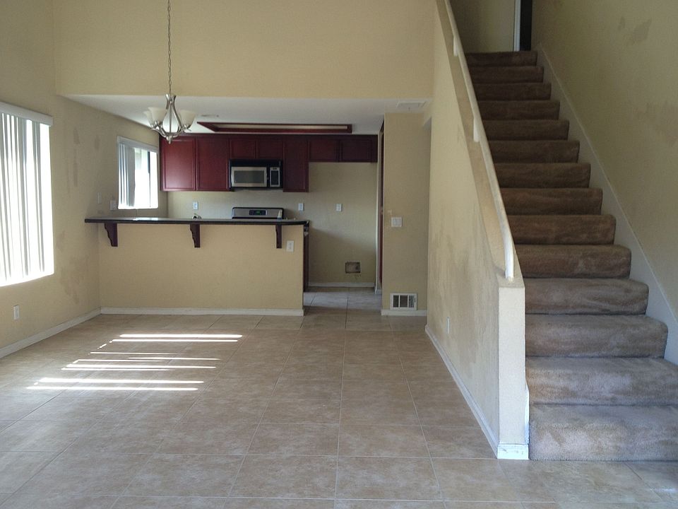 1st image of 438 N Imperial Ave #16