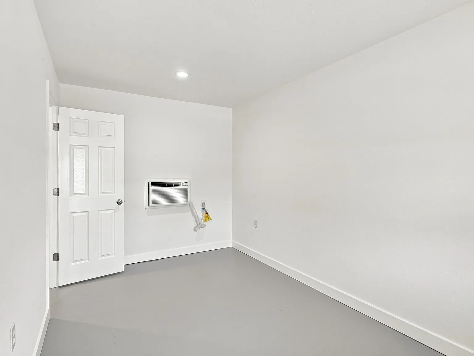 1241 West Ashley Road - Unit 108 — Photo 4