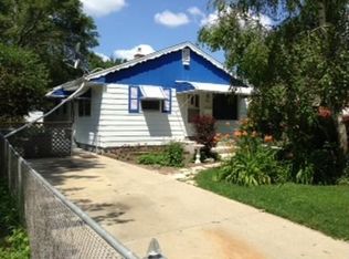 5725 N 69th St, Milwaukee, WI 53218