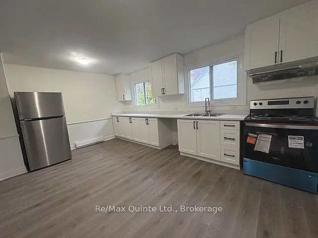 172 Queen St #5 — Photo 3