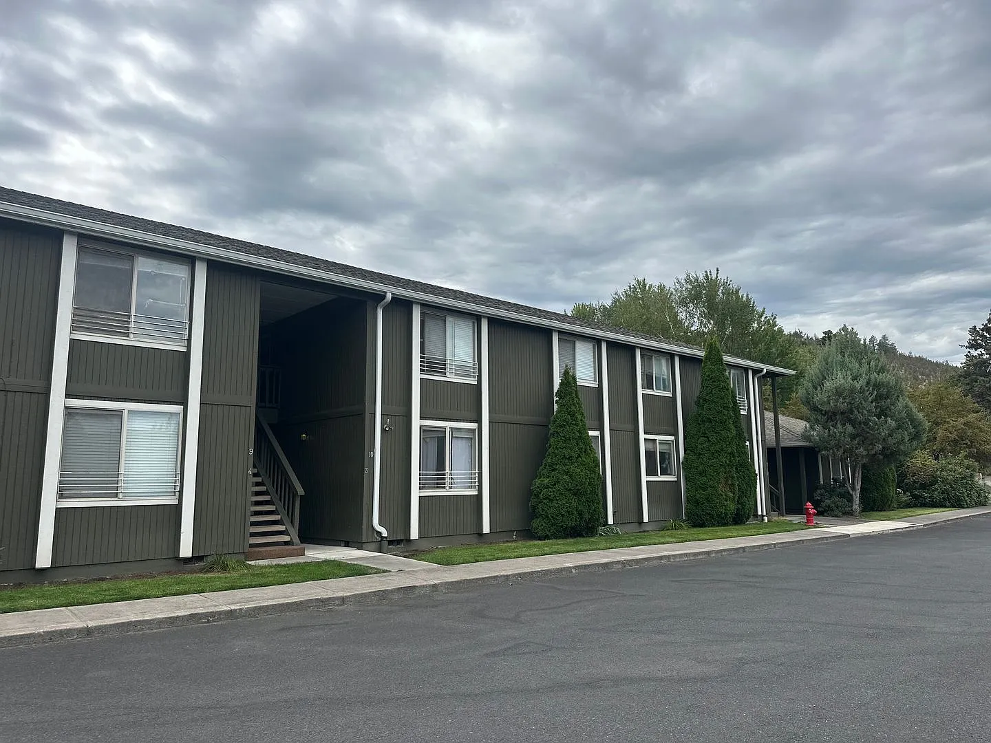 Purcell, 1334 NE - 01334-PURC-00 — Photo 3