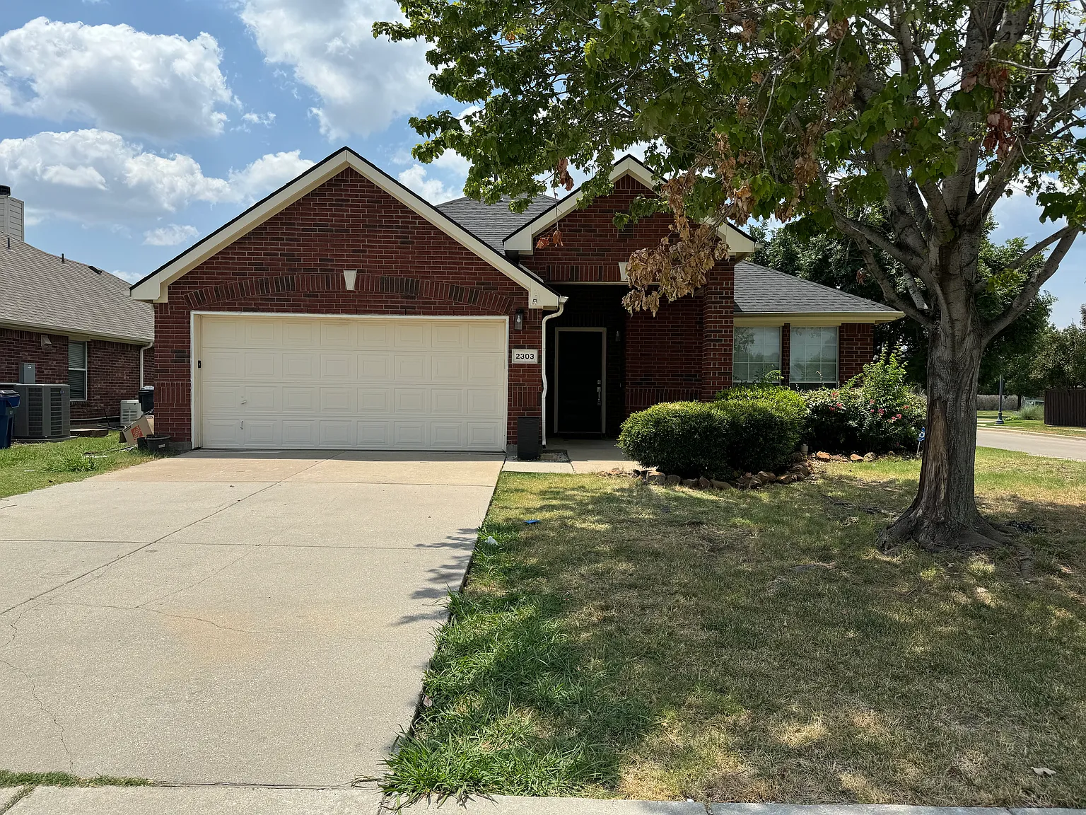 3 bed, 1872 sqft, $2,600 — Photo 1