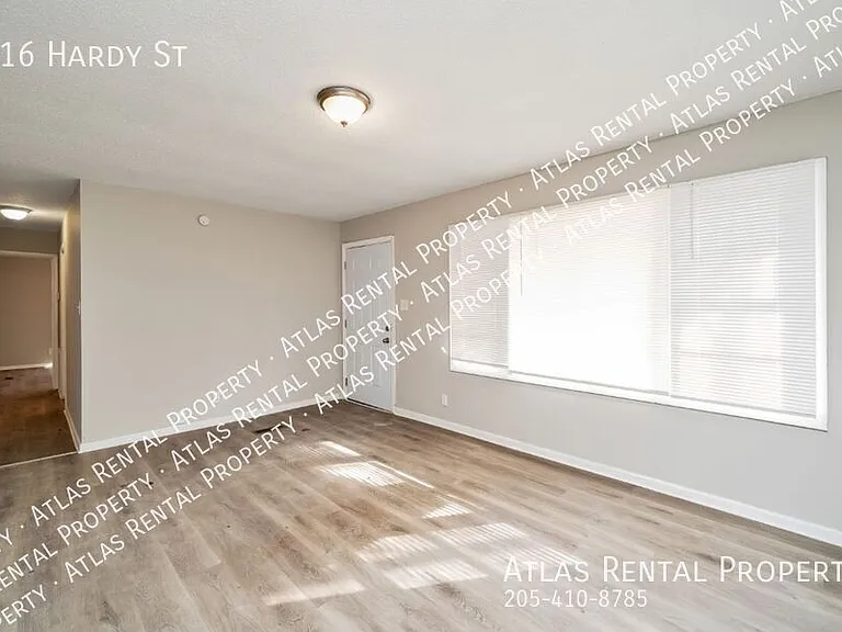 716 Hardy St — Photo 9