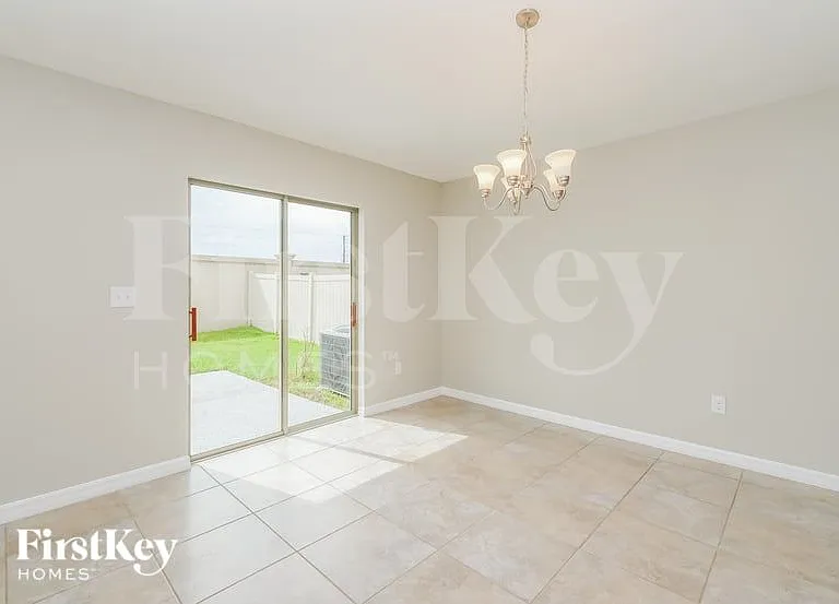 6117 Tremeza Pl — Photo 4