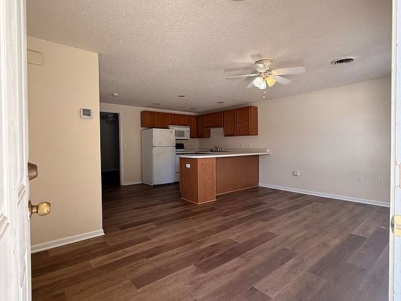 2nd image of 1977 Emily APT G