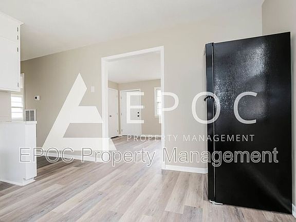 4th image of 1504 Barto Pl