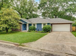 1717 S Robberson Ave, Springfield, MO 65807