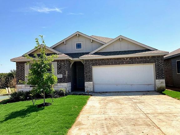 2nd image of 2300 Caroline Ct