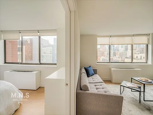 Rented by MNS | media 21