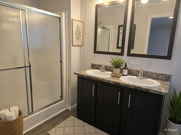4th image of 26 115th Ave NE #389