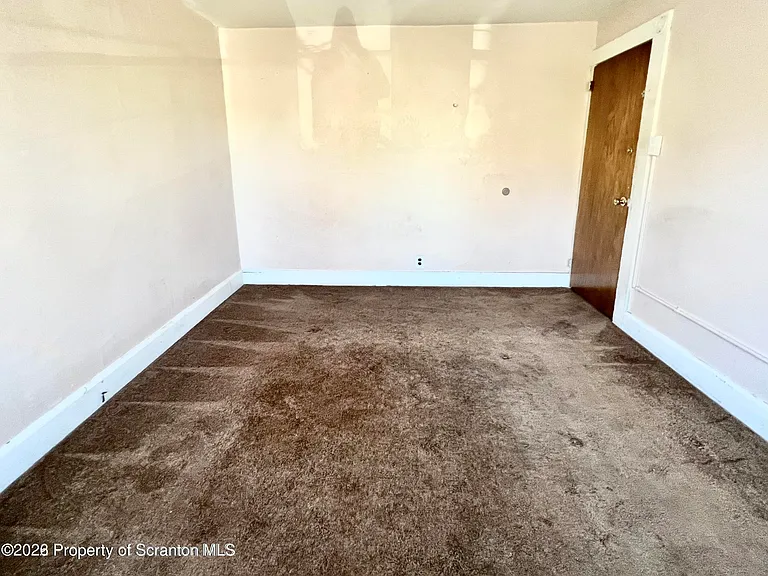 608 Taylor Ave — Photo 29