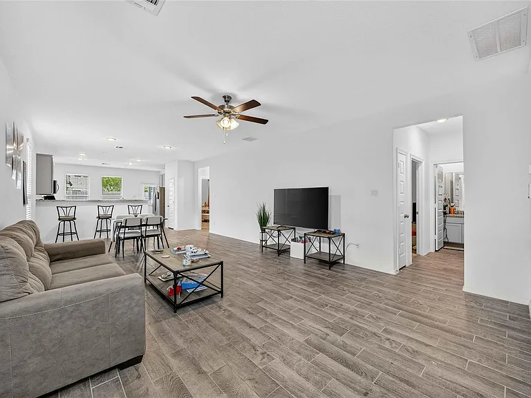 22338 Auburn Cabin Ln — Photo 6
