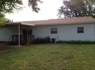 701 Comanche Dr, Woodward, OK 73801