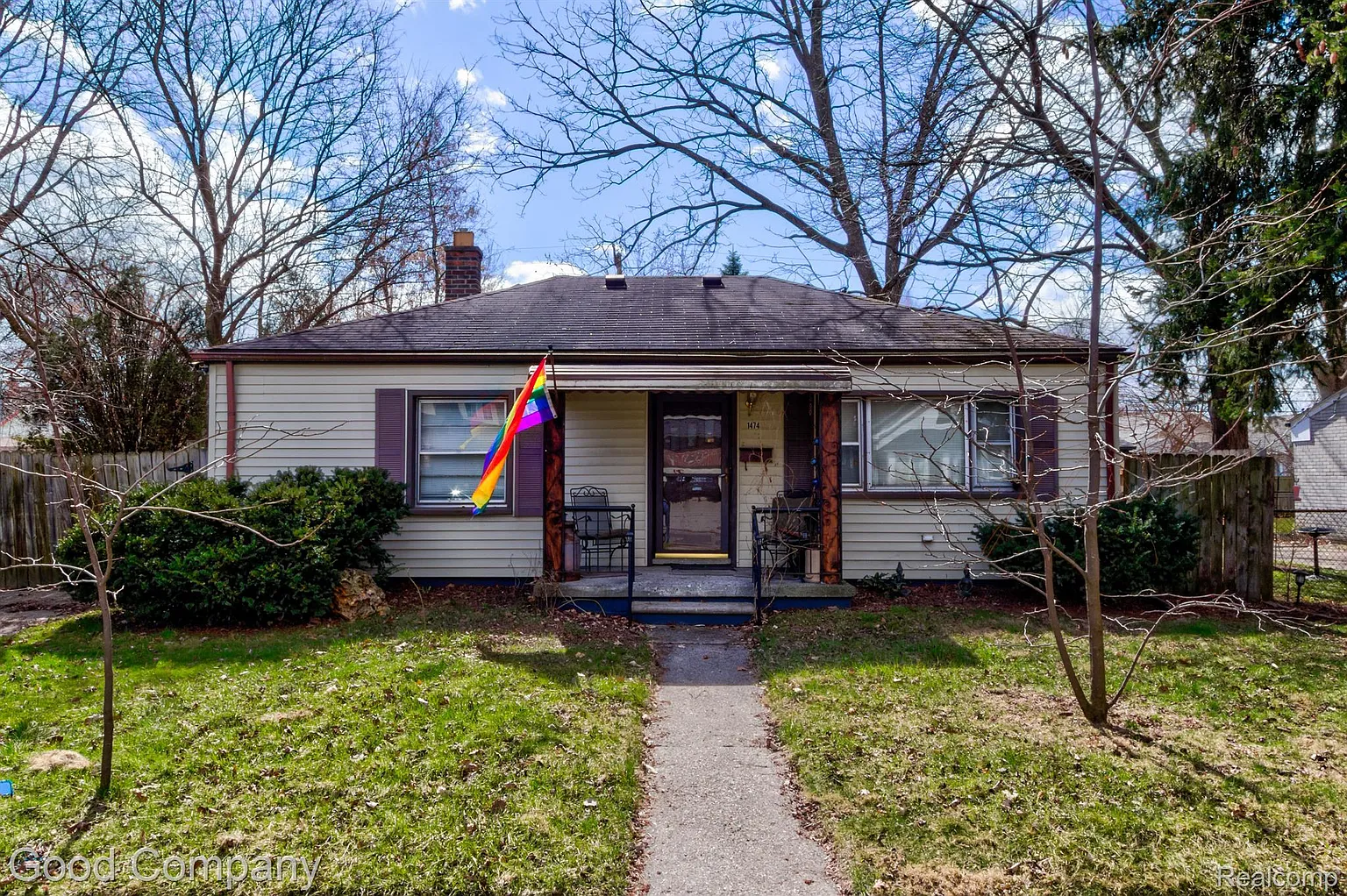 1474 Jewell St photo 1