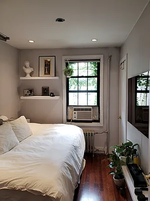 Rented by Signature Property Realty | media 6