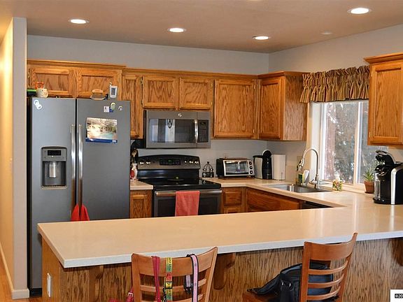 5th image of 2872 Sierra Manor Dr