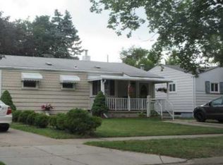 7542 Dudley St, Taylor, MI