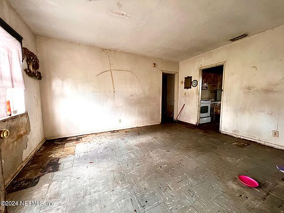 5th image of 3445 DRUM Street