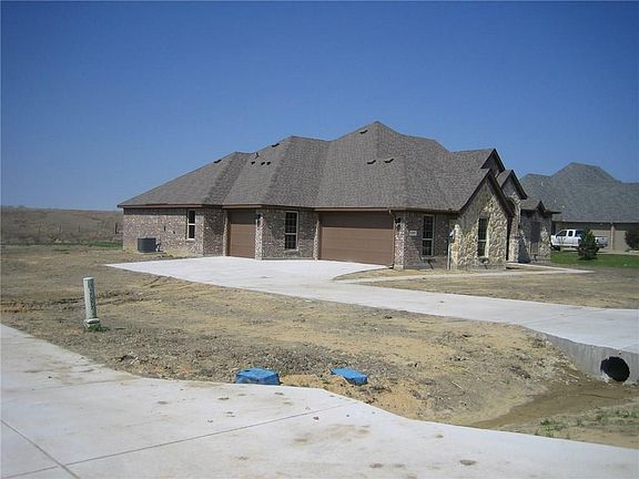 4th image of 17077 Lochwood Ln
