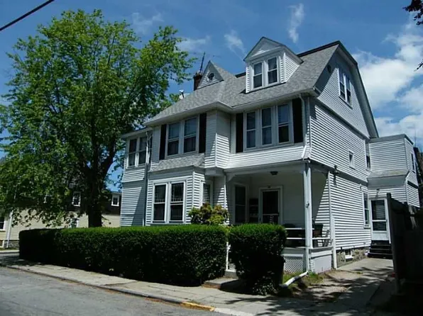 20 Cranston Ave #3, Newport, RI 02840