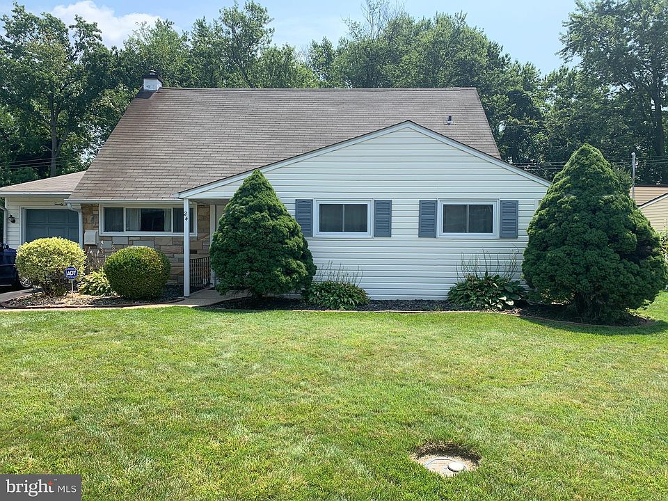 24 Hollow Rd, Levittown, PA 19056 Zillow