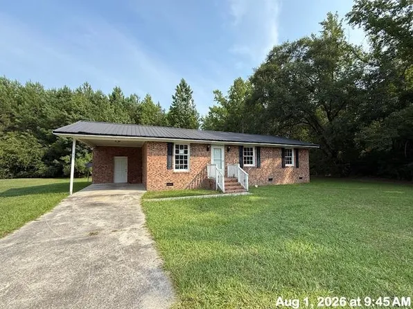 40 Sampson Dr., Hemingway, SC 29554