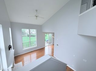 4424 W Quill Ln, Waukegan, IL 60085